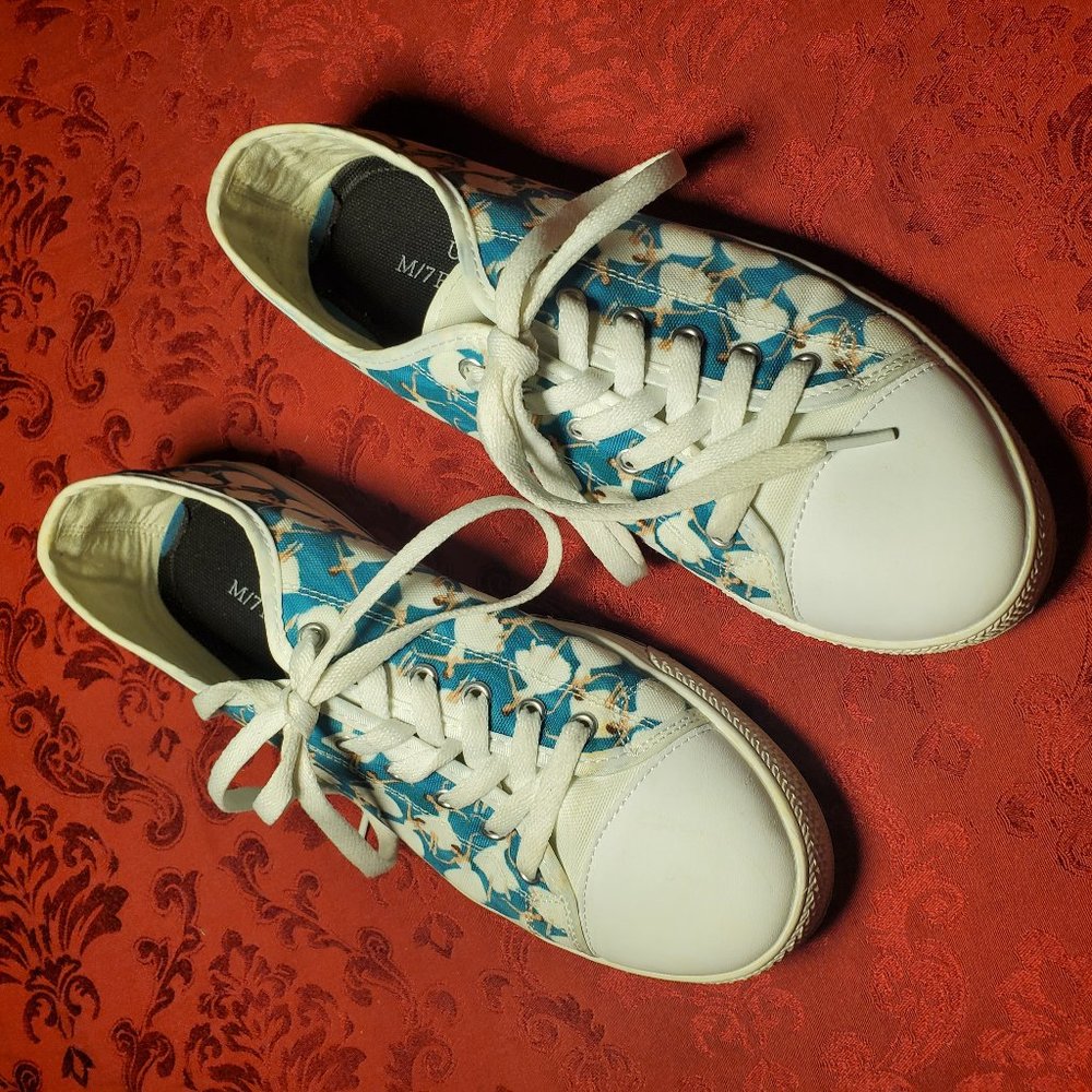 Ballerina Low- Cut Converse Shoes